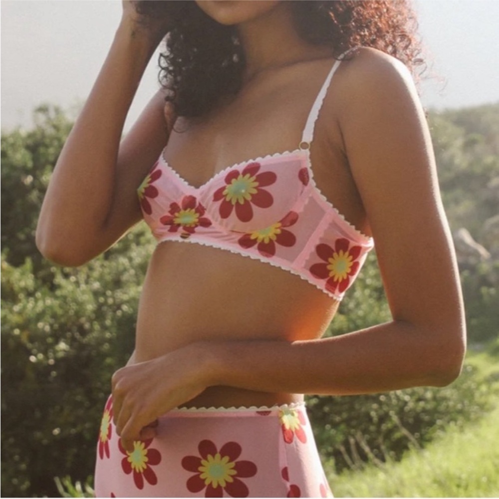 🪴NETTE ROSE Sheri Half Cup Bralette